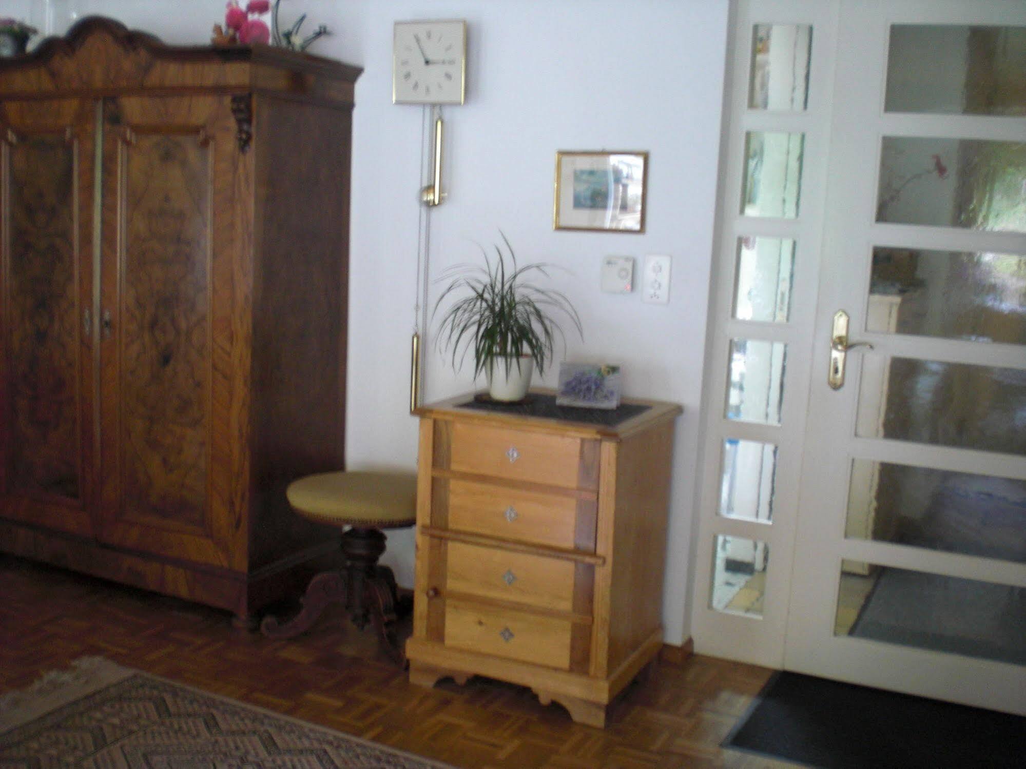 مبيت وإفطار Mybednbreakfast In Bottmingen المظهر الخارجي الصورة