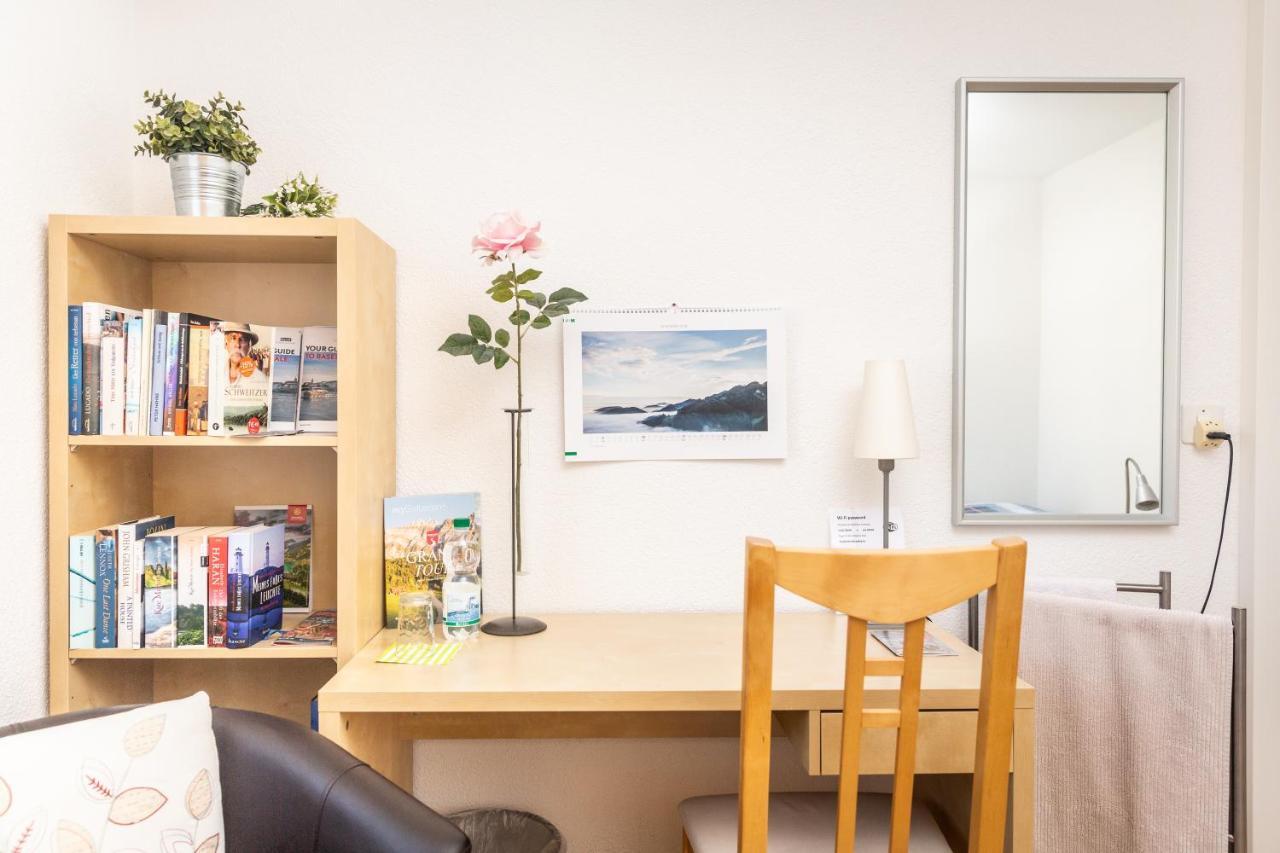 مبيت وإفطار Mybednbreakfast In Bottmingen المظهر الخارجي الصورة