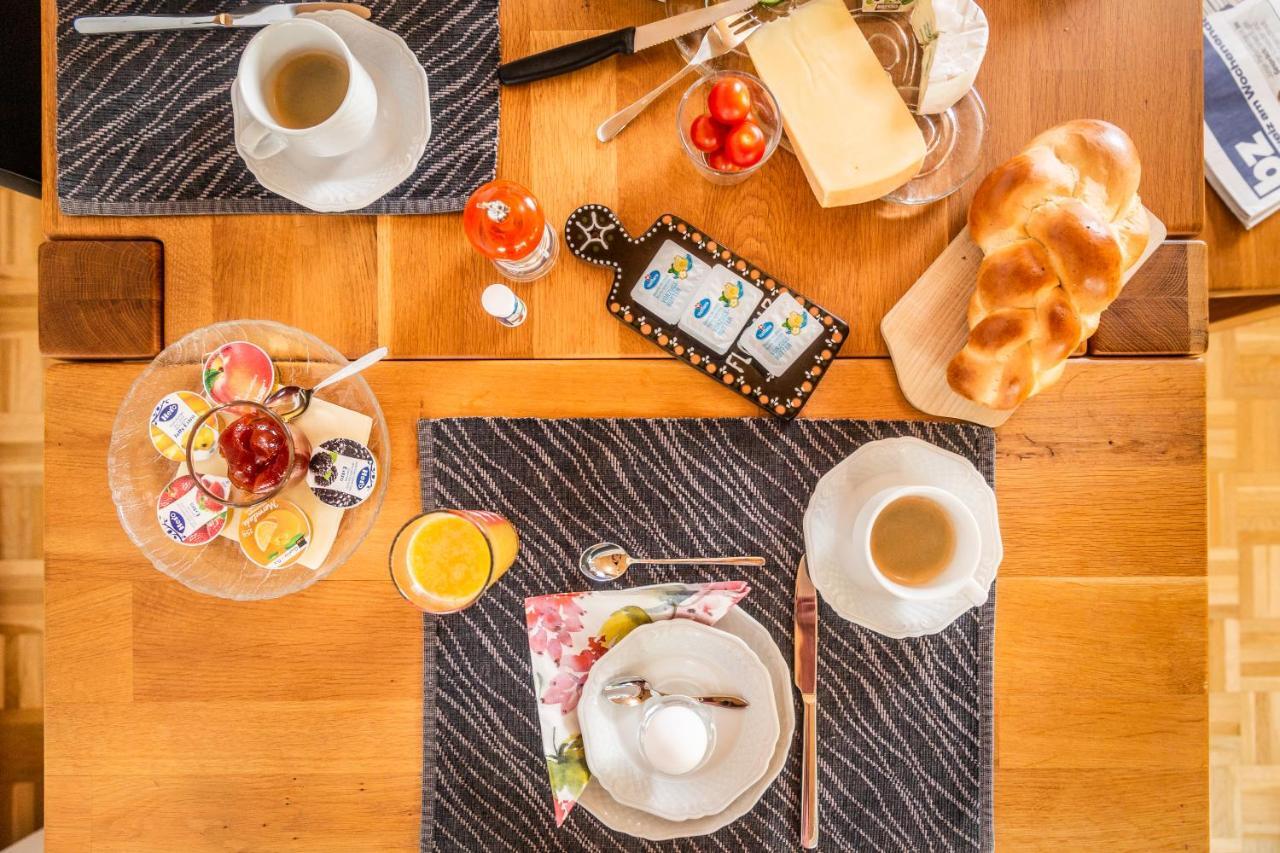 مبيت وإفطار Mybednbreakfast In Bottmingen المظهر الخارجي الصورة